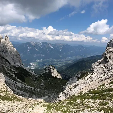 Edelweiss & Enzian - Gaestehaus Zum Fuchs شقة هيرماجور