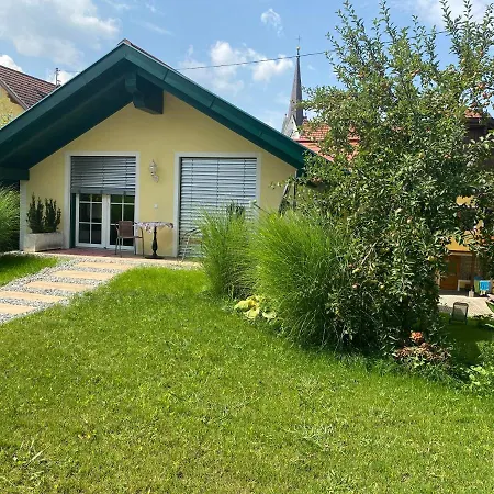 Edelweiss & Enzian - Gaestehaus Zum Fuchs Apartamento