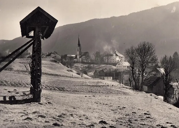 Edelweiss & Enzian - Gaestehaus Zum Fuchs *