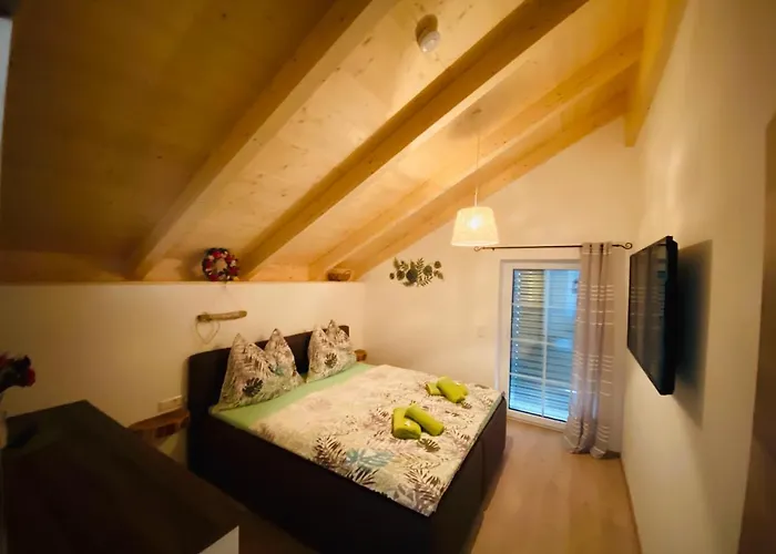 Edelweiss & Enzian - Gaestehaus Zum Fuchs Διαμέρισμα Hermagor-Pressegger See