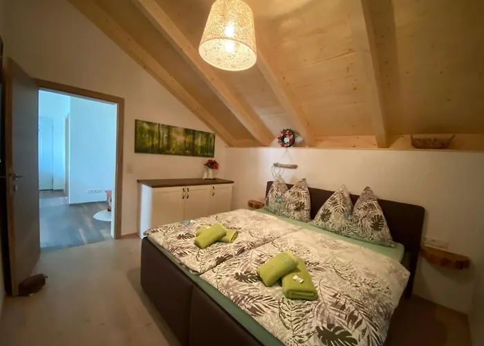 Appartement Edelweiss & Enzian - Gaestehaus Zum Fuchs *