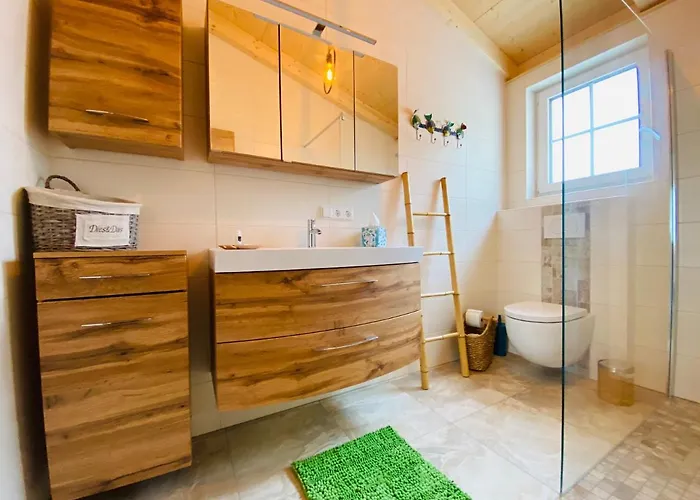 Appartement Edelweiss & Enzian - Gaestehaus Zum Fuchs Hermagor-Pressegger See