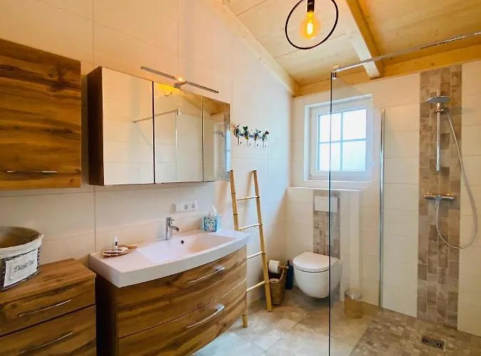 Edelweiss & Enzian - Gaestehaus Zum Fuchs Hermagor-Pressegger See