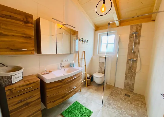 Edelweiss & Enzian - Gaestehaus Zum Fuchs