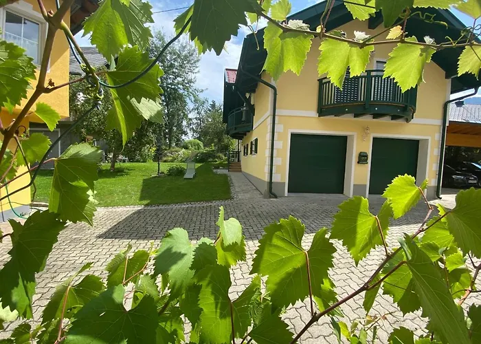 Edelweiss & Enzian - Gaestehaus Zum Fuchs *